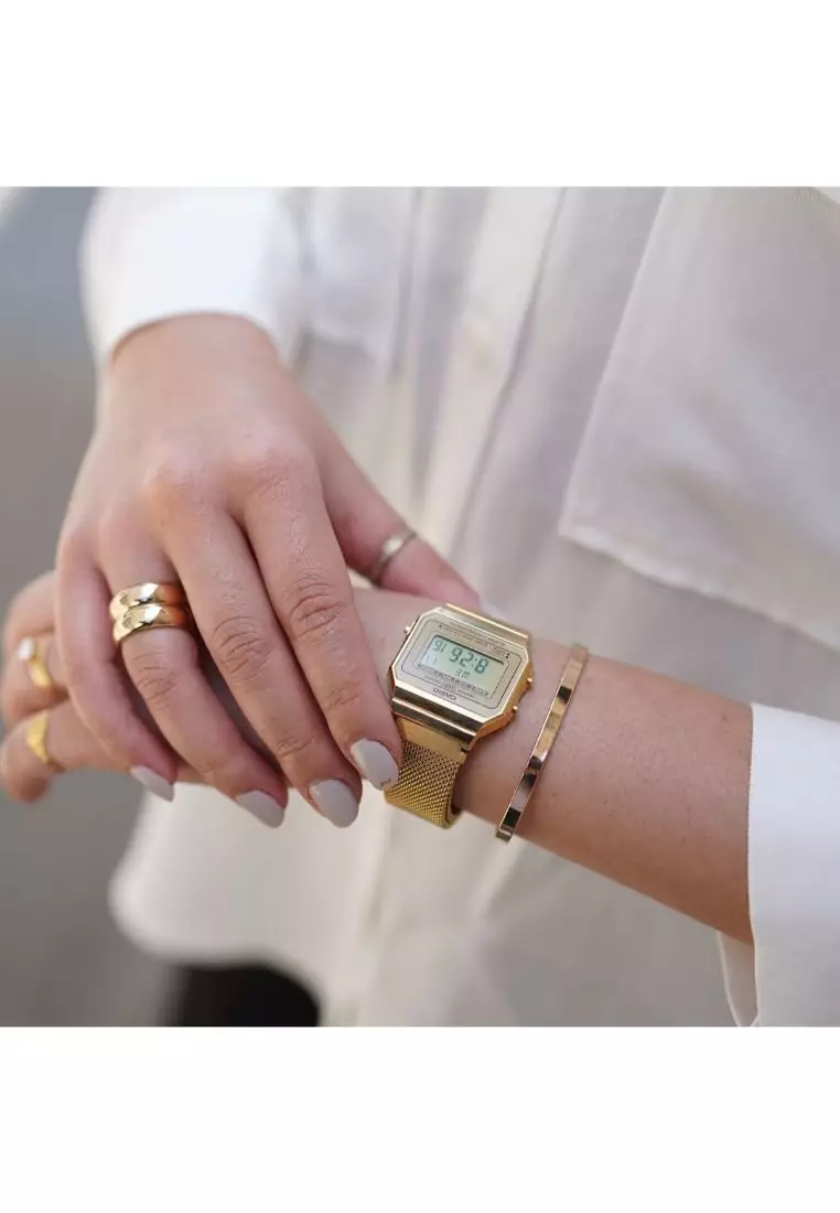 Men's Vintage Watch A700WMG-9A Gold ion plated band Digital Watch