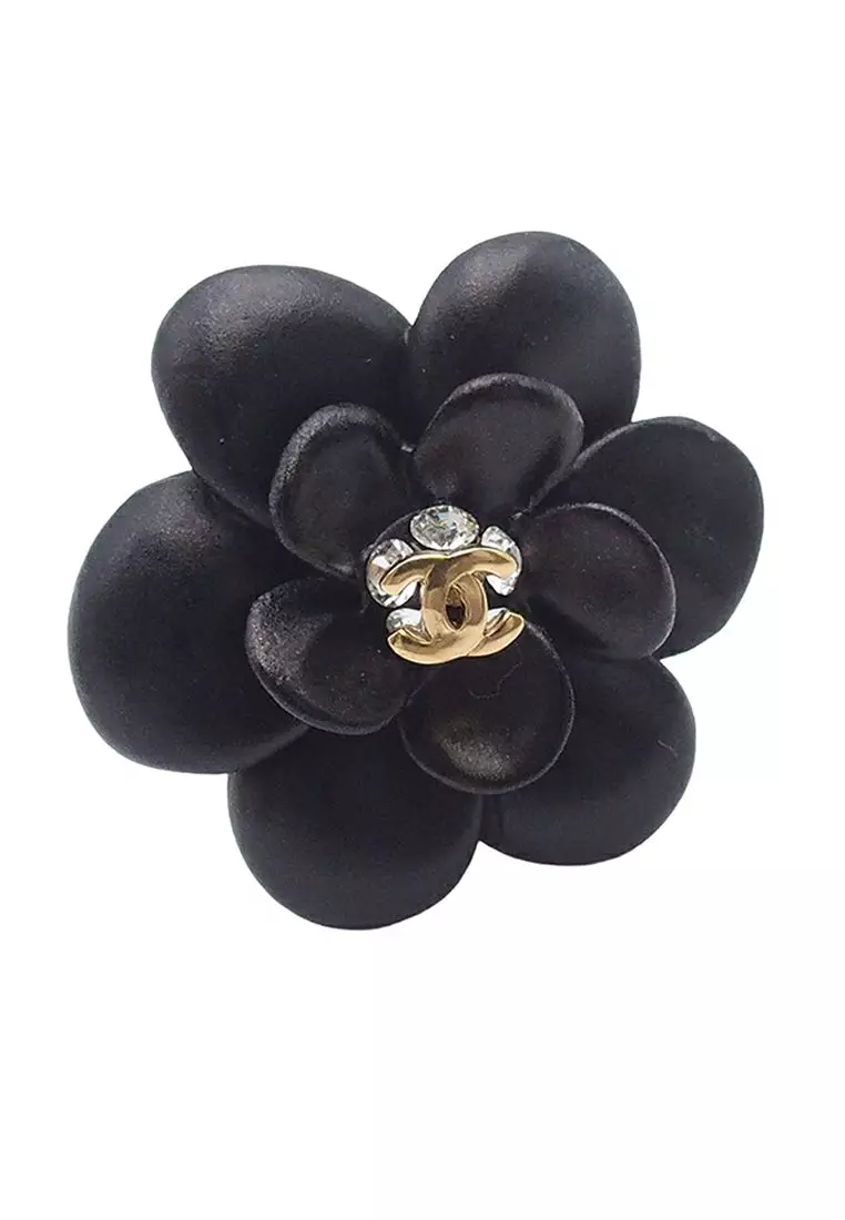 Pre-Loved Chanel Cc Resin Rhinestone Camellia Clip On Earrings