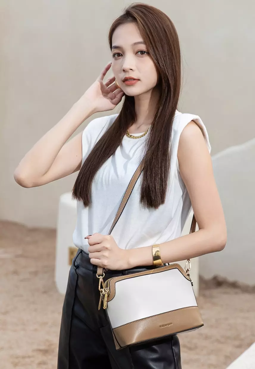 網上選購Volkswagen Women's Shoulder Sling Bag / Crossbody Bag 單肩