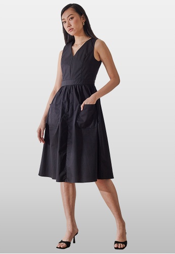 Dressing Paula black V-Neck A-Line Dress With Patch Pockets 1B2A0AA3A55BB7GS_1