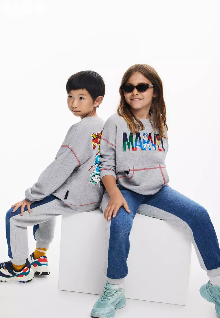 Marvel sweatshirt