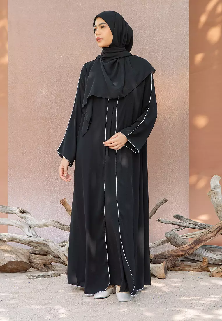 Aisha Abaya Black