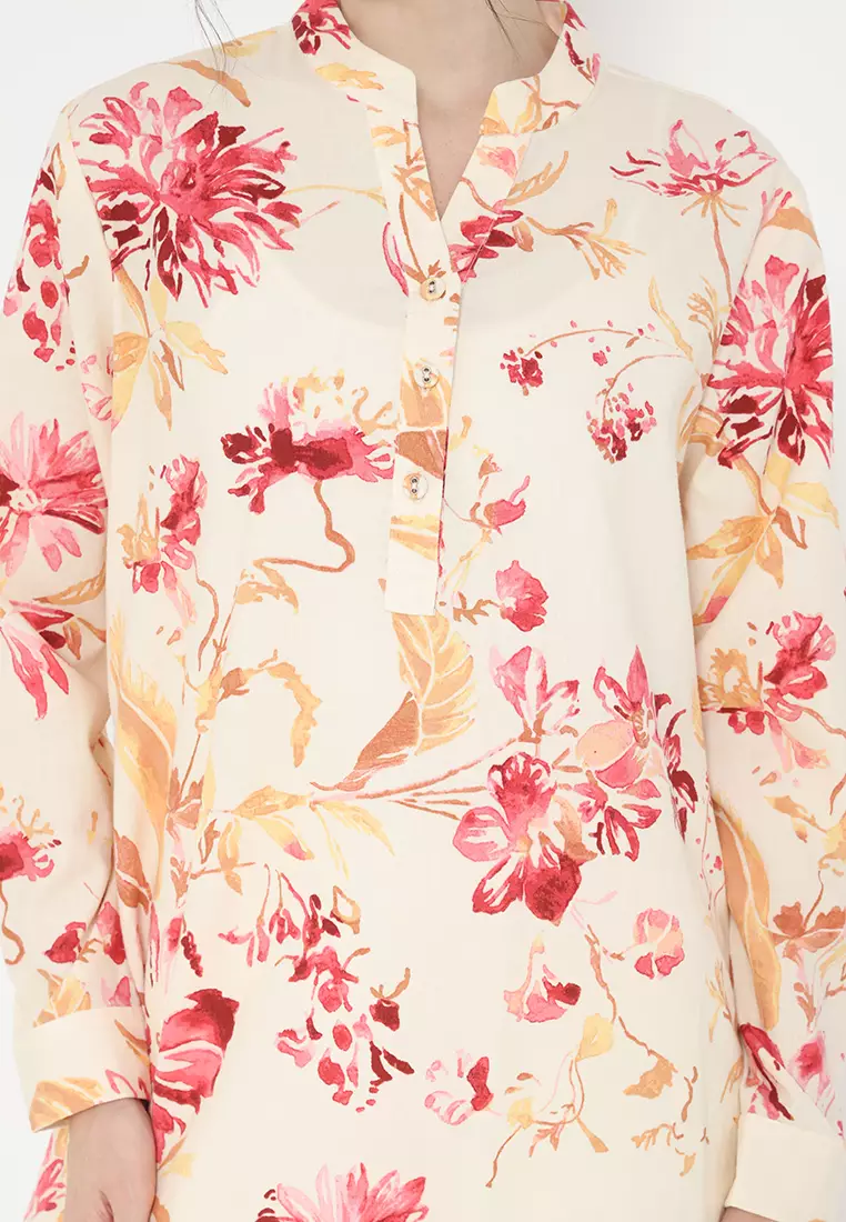Blouse Cream Floral Soft Linen V  Neck Arlette By Brilliant Girl Warna Cream