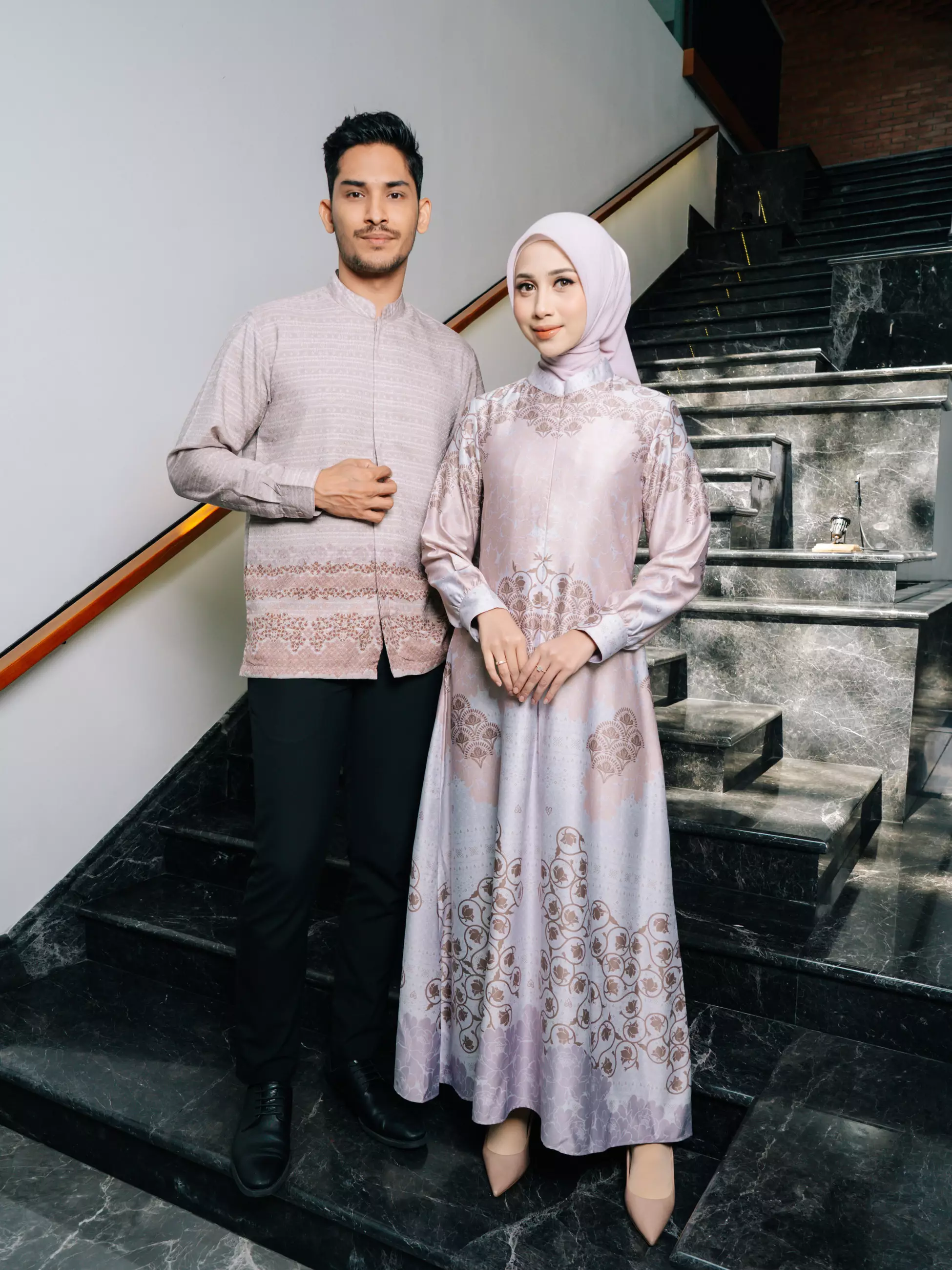 Kanaya Soft Pink Kemeja Batik Koko Pria Furing Lengan Panjang Regular Fit