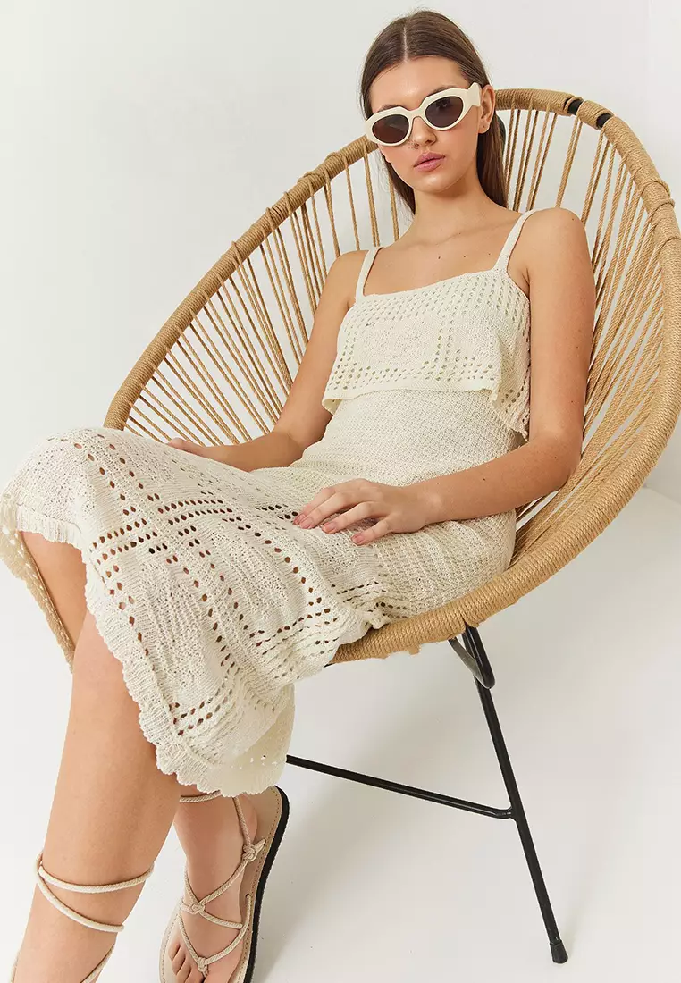 Women's Flower Detailed Strapless Openwork Layered Detail Knitted Dress 60261407