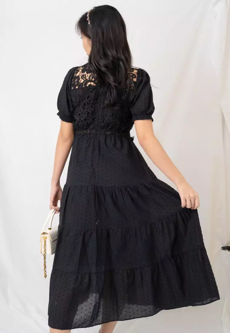 ELEGANT PREMIUM 3D LACE AND COTTON DRESS WITH TASSEL FINISHING