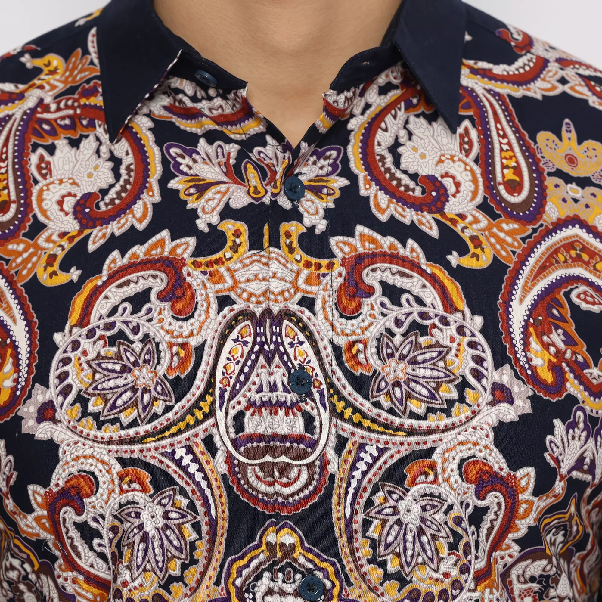 Platini Kemeja Batik Pria Lengan Panjang Katun Navy 36032