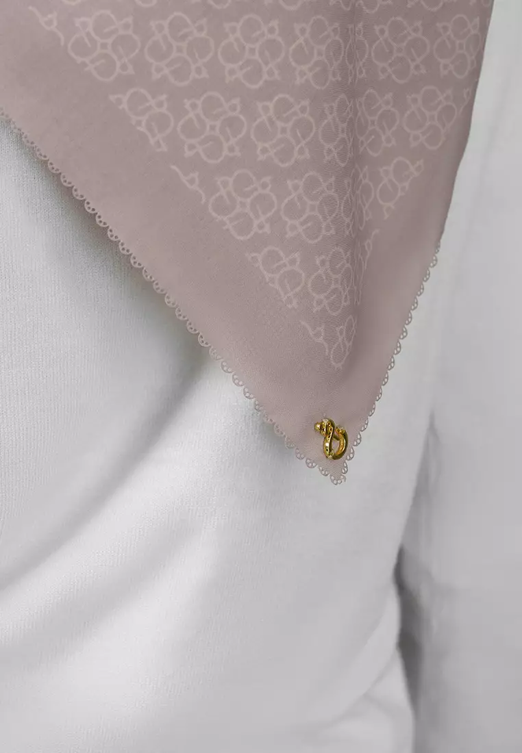 Jenna & Kaia - Sierra Scarf Rose Taupe - Hijab Kerudung Segi Empat