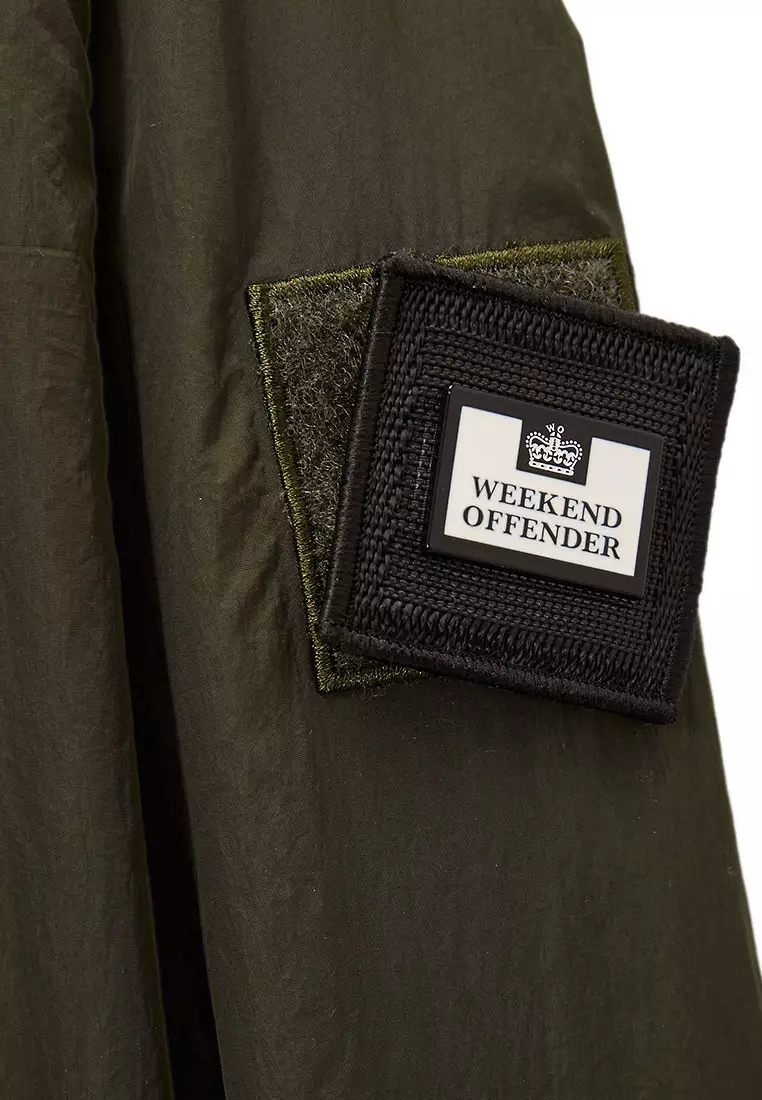 MENS BLACK FOREST KRAMER PARACHUTE CREW OVERTOP