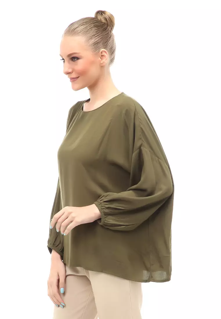 Blouse Motif Polos Design Simple Lengan Puff Atasan Wanita Casual - Olive