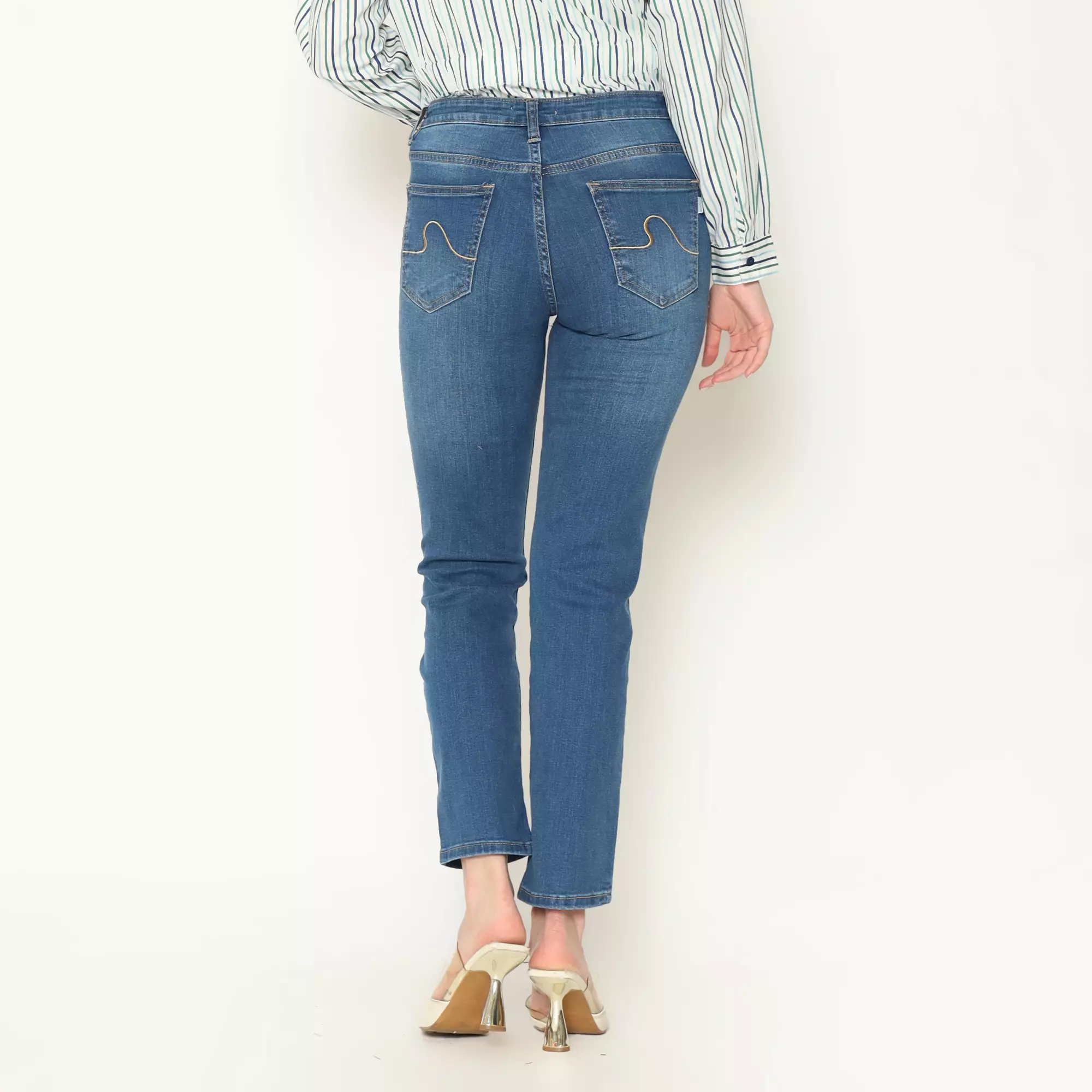 Gaura Jeans Medium Blue