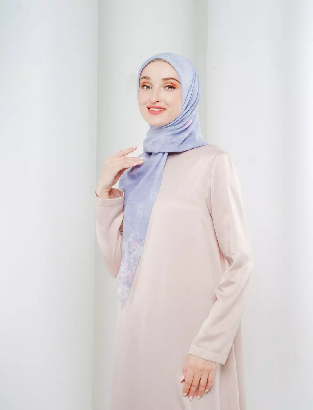 Percy Printed Scarf Blue Fog | Hijab Kerudung Segi Empat Motif