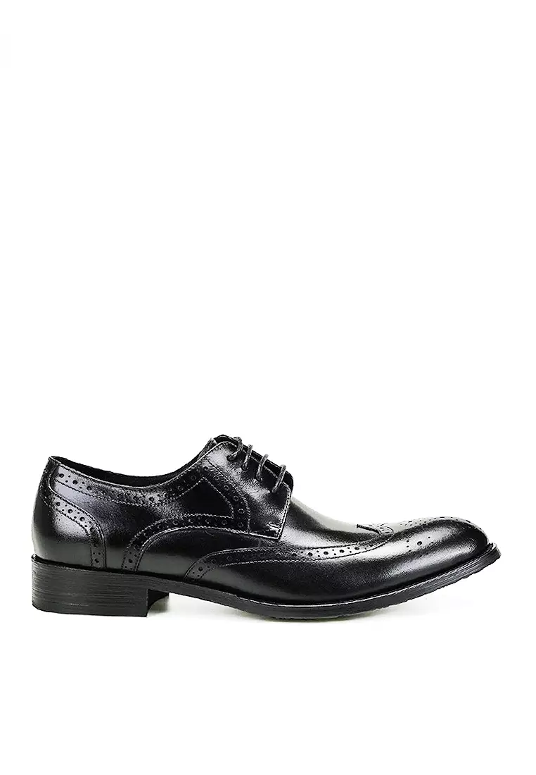 Discount on Twenty Eight Shoes  shoes - SKU: VANSA Vintage Brogue Waxed Cowhide Business Shoes VSM-F25828