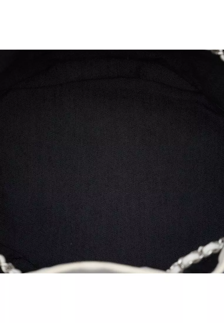 Pre-Loved Chanel Venise Biarritz Mixed Fibers And Lambskin Drawstring Bucket Bag