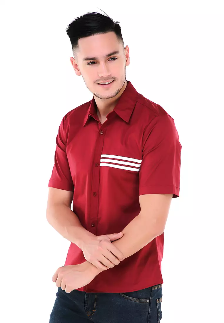 Dwan Atasan Kemeja Pria Three Lines Slim Fit Casual Shortsleeve Shirt Material Cotton ORIGINAL - Maroon