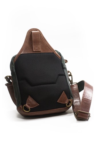 Jual basics-q Ellard Sling Bag Original | ZALORA Indonesia