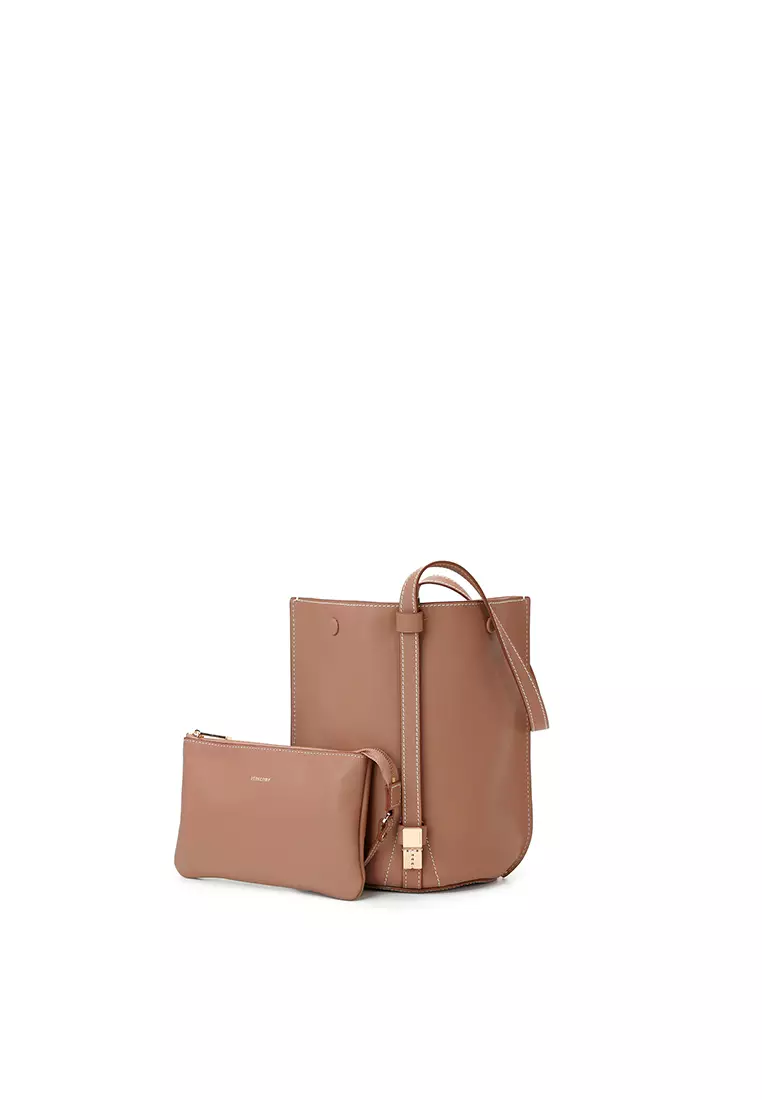 ORUKAMI Flat Hook Convertible Bucket Tote Small - Caramel