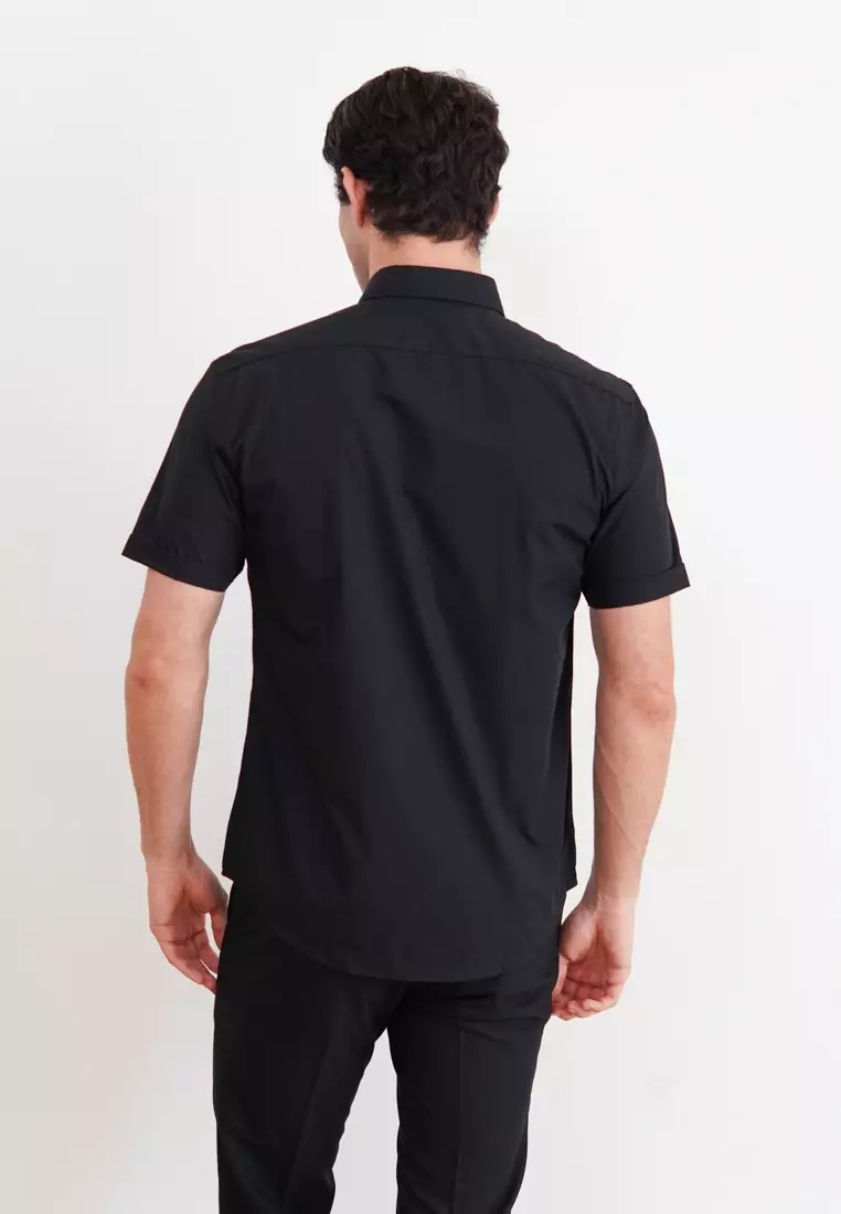 BLACK SHORT SLEEVE SHIRT