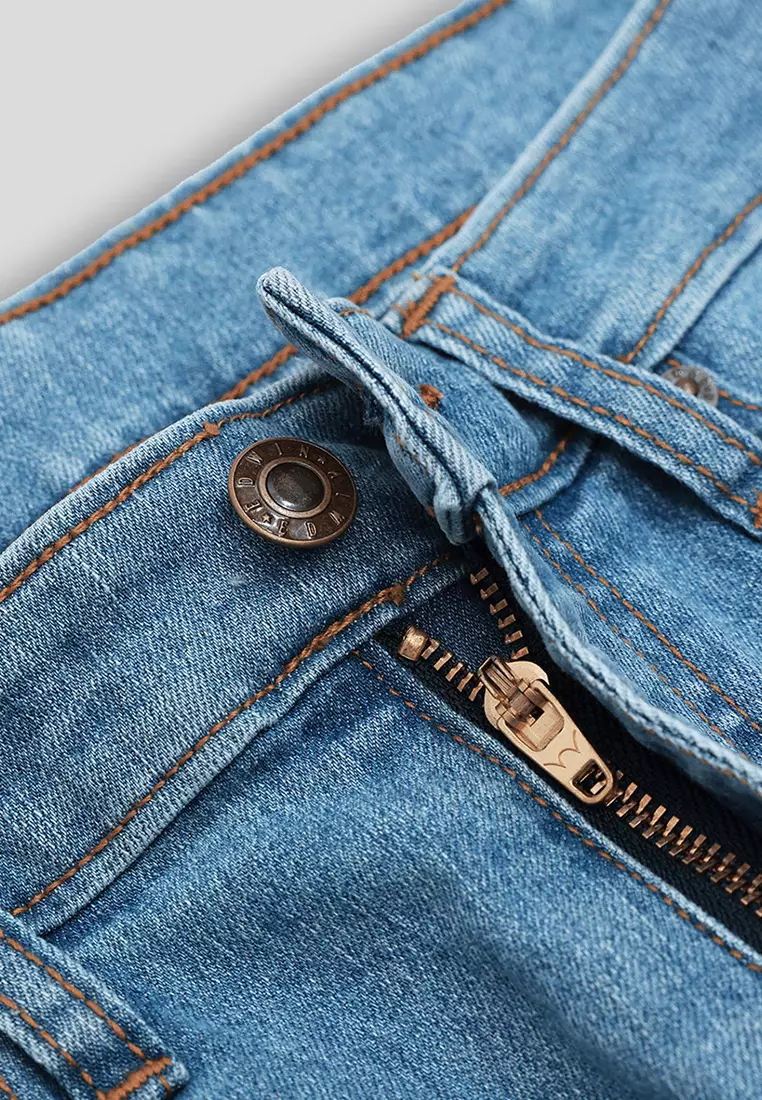 802 Slim Fit Twill Stretched Jeans LIGHT BLUE Celana Denim Pria