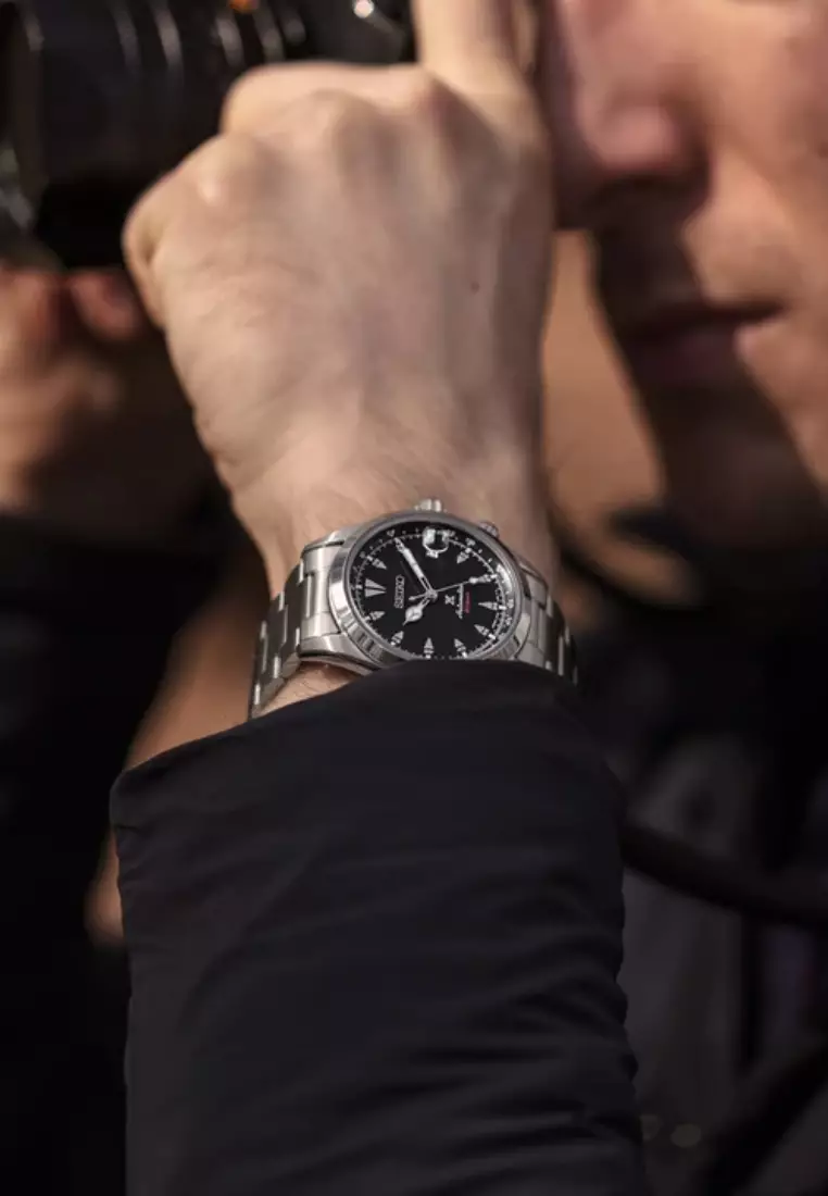 精工 Prospex “Alpinist” 黑色錶盤不鏽鋼錶帶 200M 防水自動手錶 SPB117J1