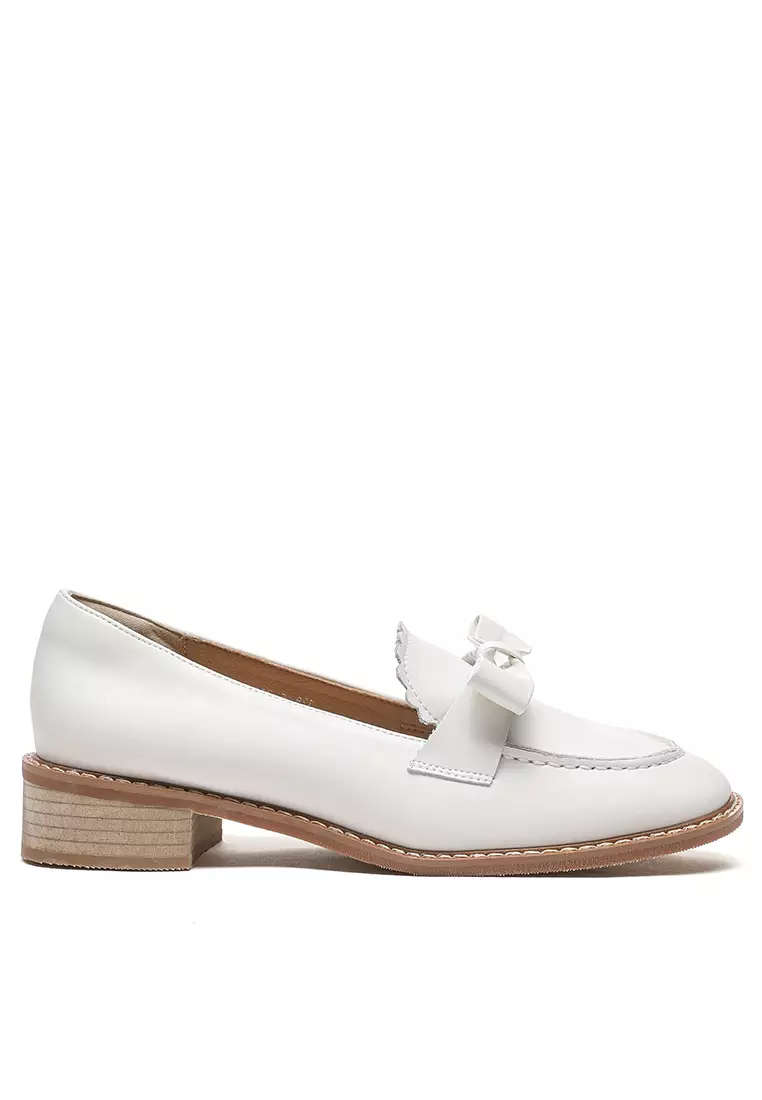 Discount on Twenty Eight Shoes  shoes - SKU: Bow Knot Leather Loafers TH128-5