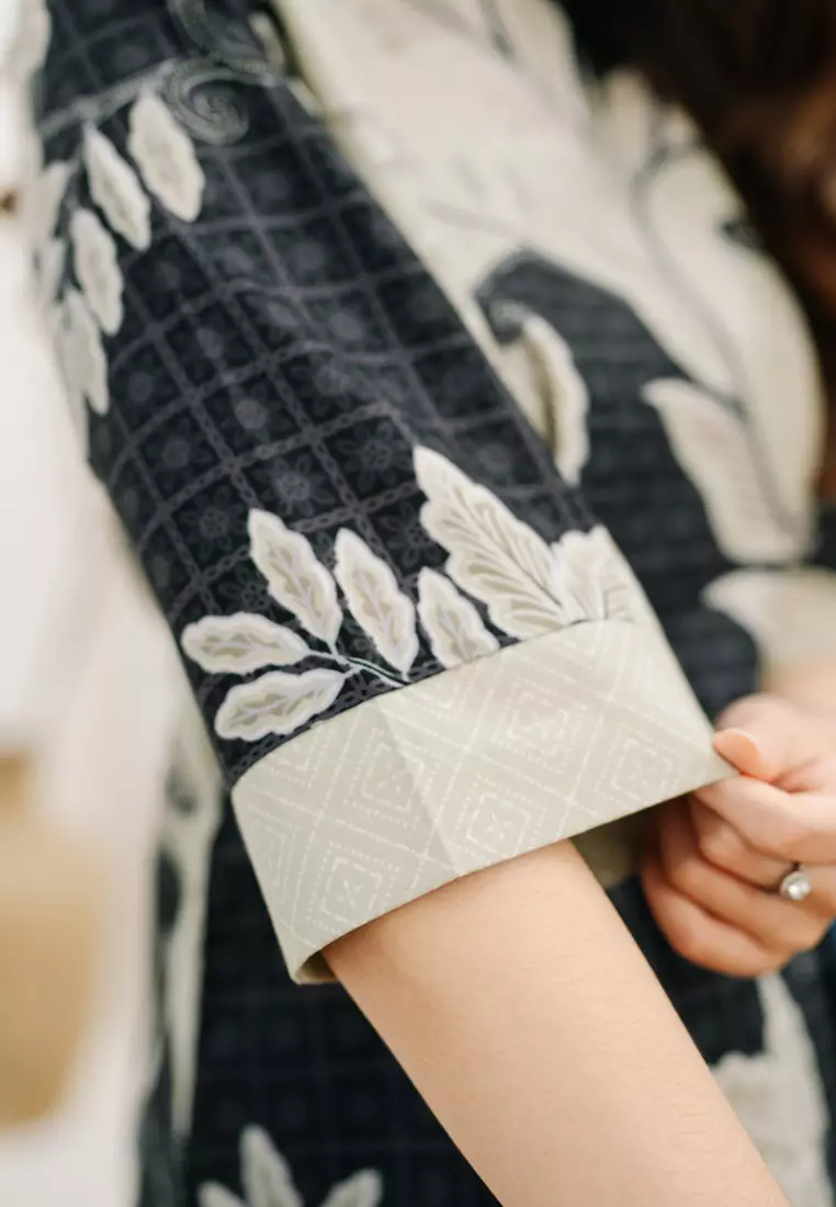 My Aksa Batik Wanita Blouse Lucia Lanzo