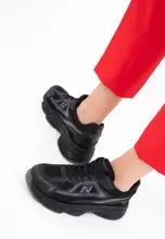 Black/Black