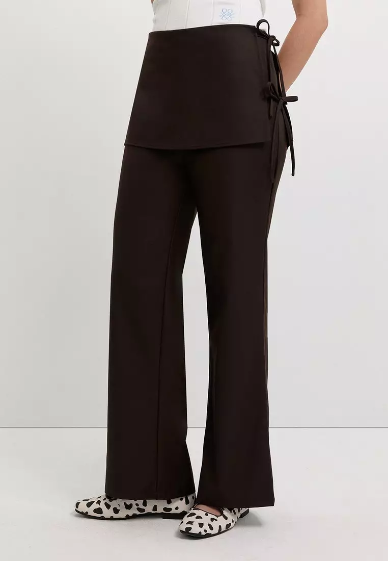 Knitted Skirt-Overlay Flare Pants With Gold Metal Belt