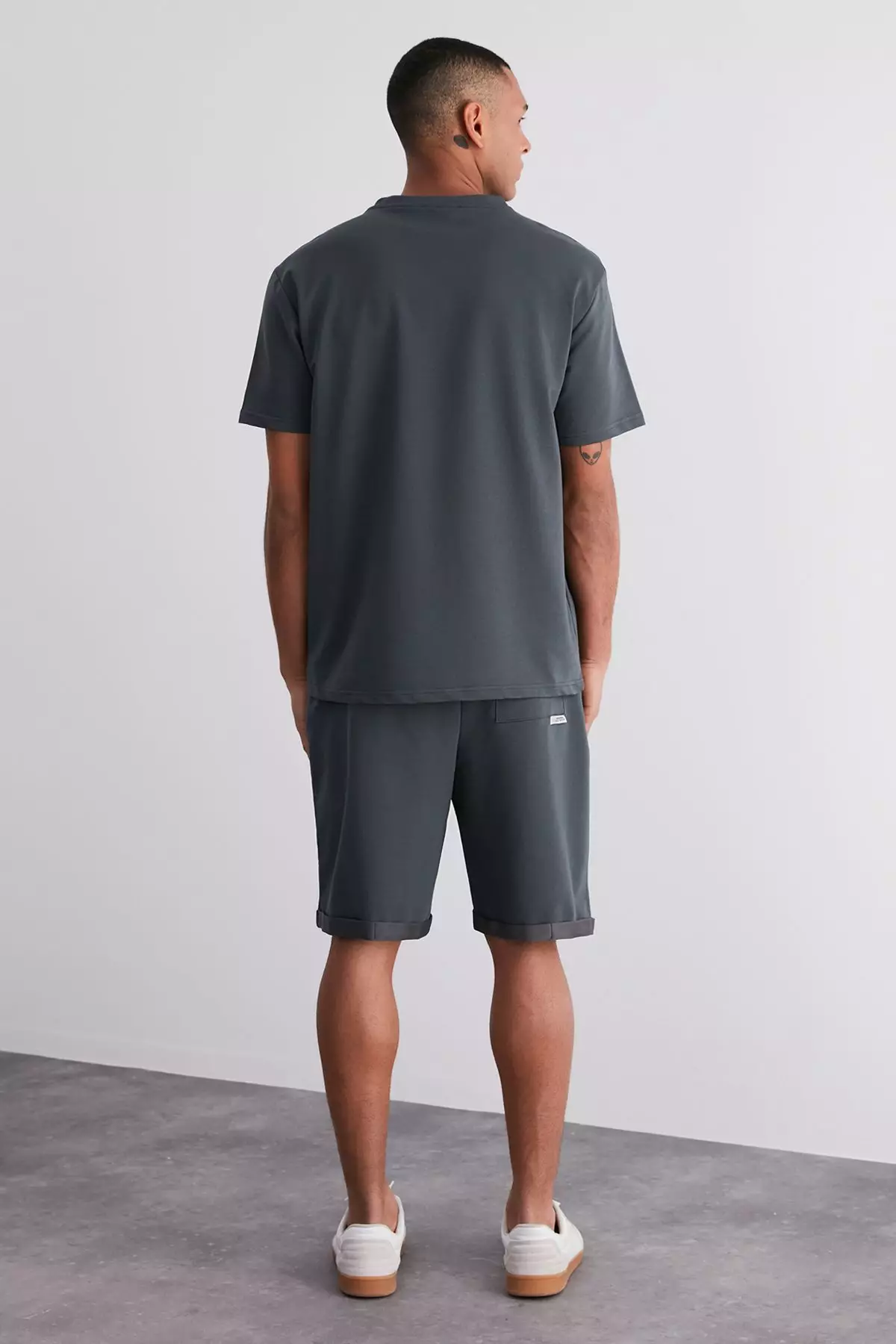 Oversize/Wide Cut City Embroidered Tracksuit Set