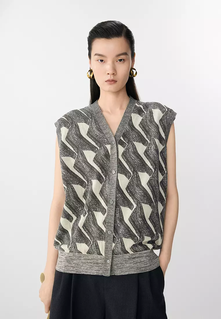Loose knit vest