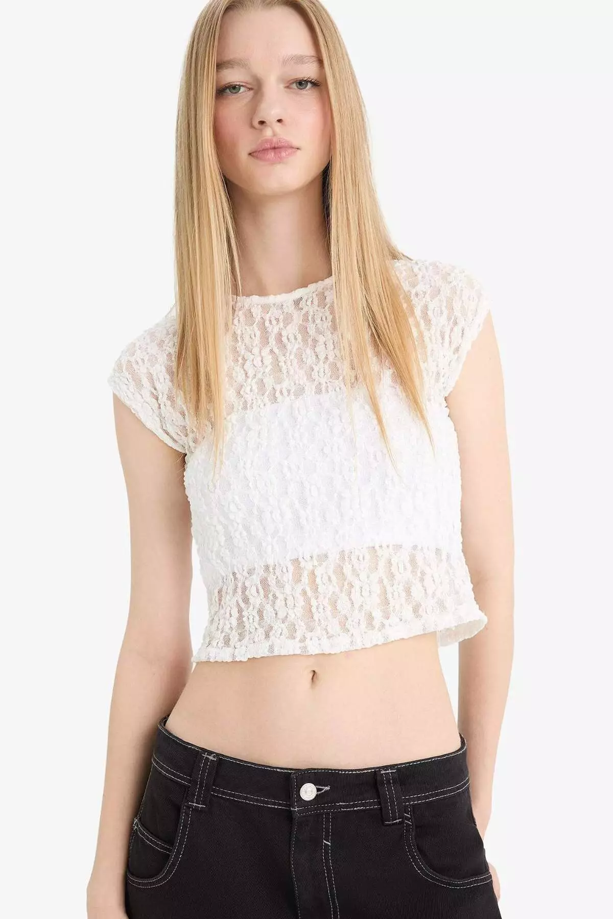 Coool Fitted Crop Lace Short Sleeve White Blouse F1778Ax25Sm