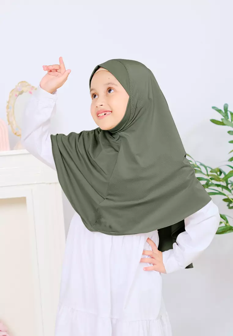 Cotton Bee - Jennaira Bergo Dagu | Hijab Instan Anak Non Pad - S