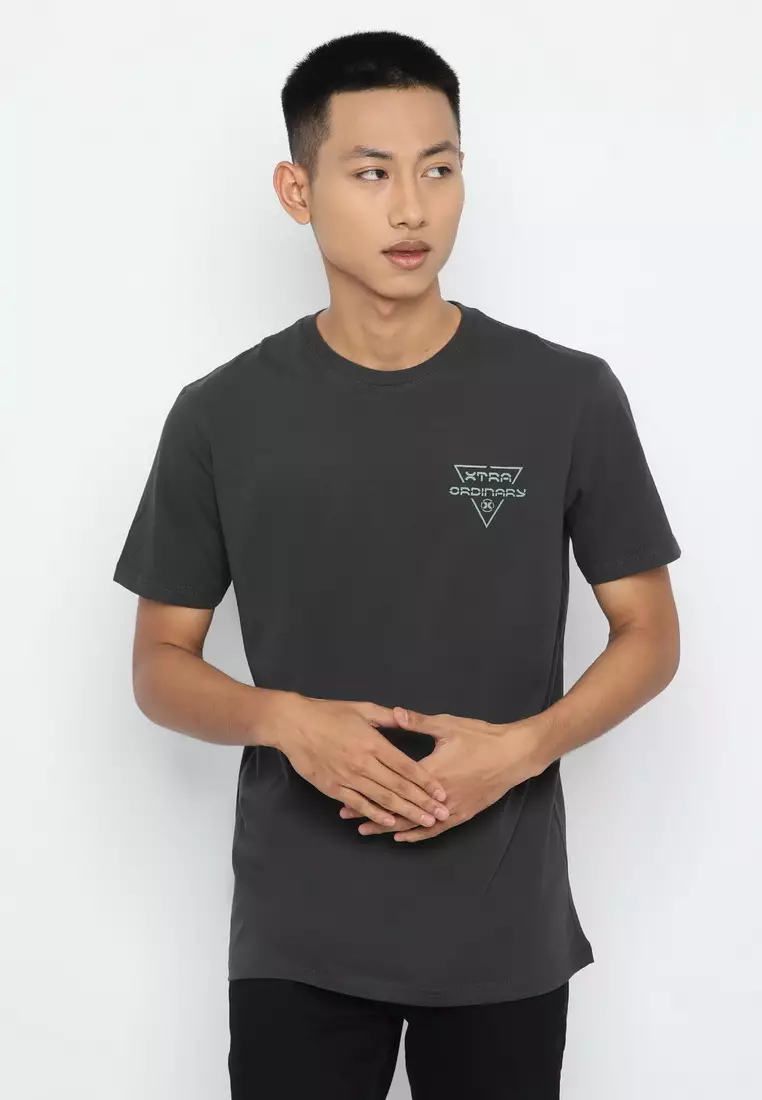 XTRAORDINARY (XO) T-Shirt Cotton Combed Pria 2073290231