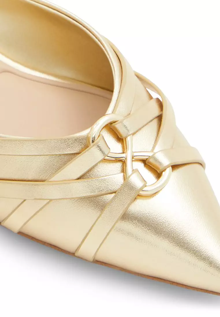 Gold slip clearance on flats