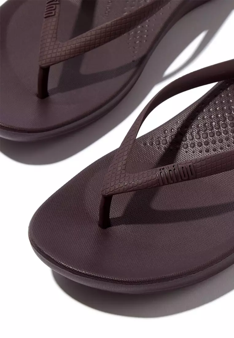 iqushion Ergonomic Flip Flops