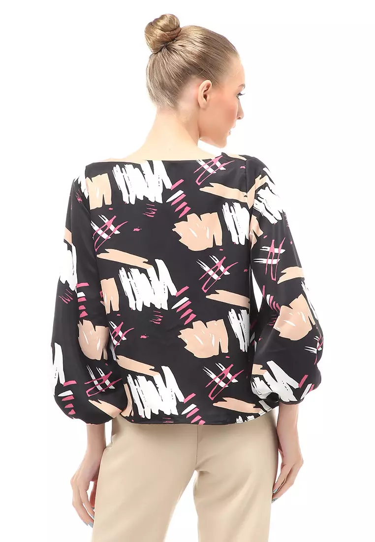 Blouse Atasan Wanita Lengan Panjang Model Puff Motif Abstrak Regular Fit - Hitam