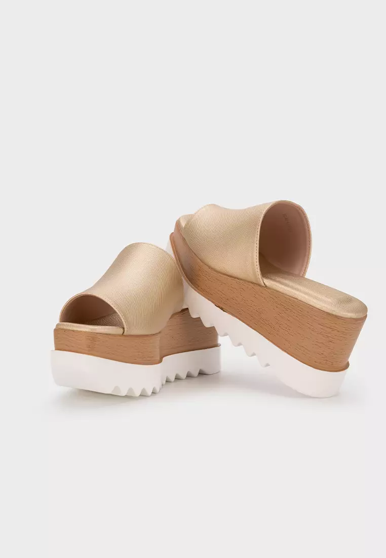 CASUAL PLATFORM WEDGE HEEL SLIDE