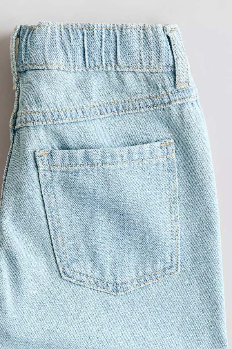 Loose Fit Denim shorts