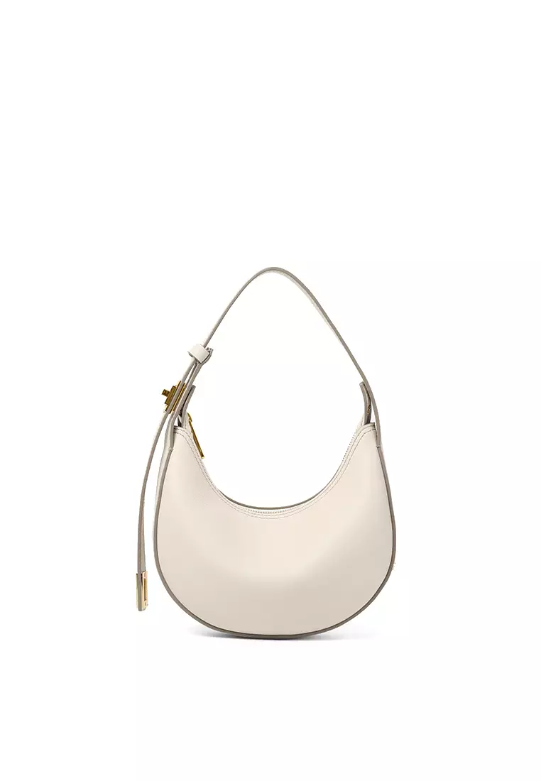 Rabeanco.Rabeanco on Instagram: KIRA bag. Little pop of white in