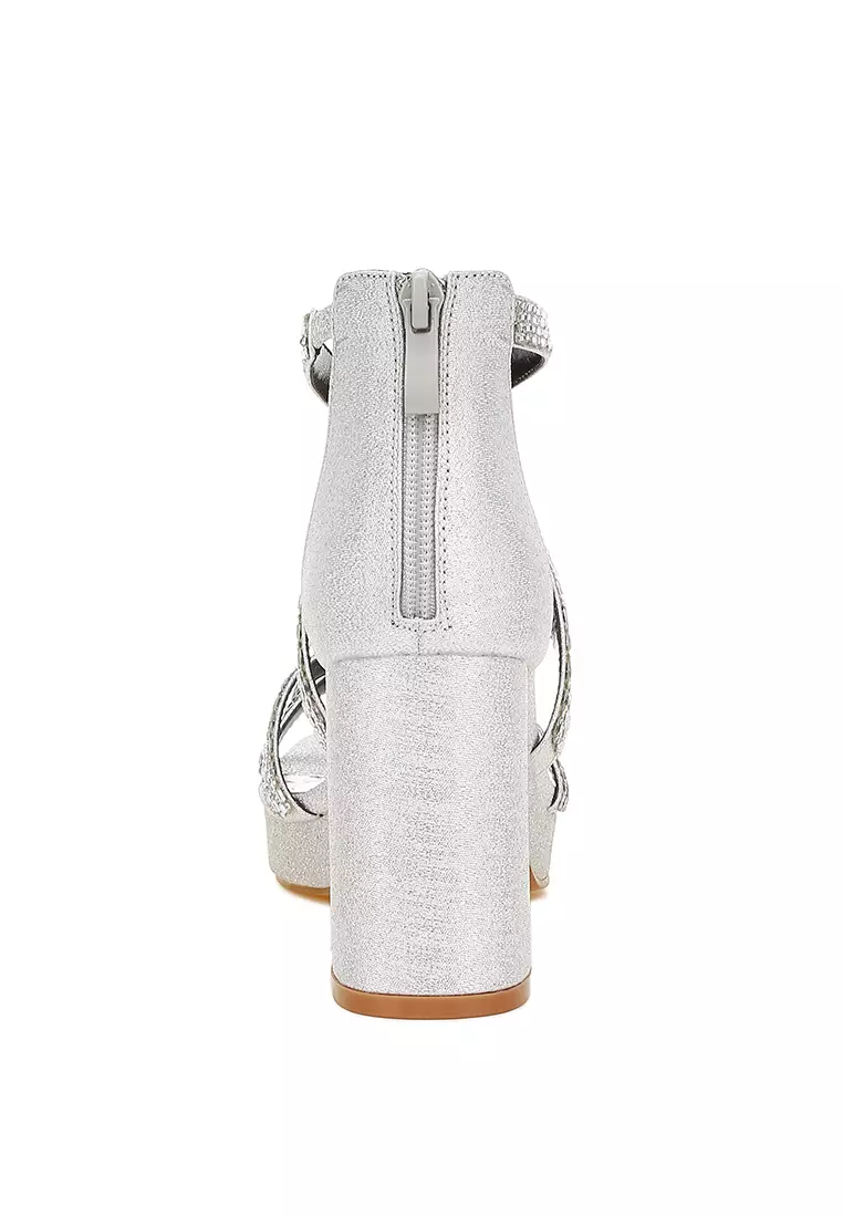 Sandal Bertali Hiasan Berlian Imitasi dalam Warna Perak