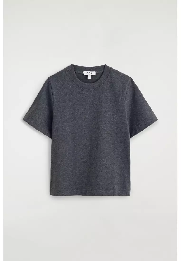 CLEAN CUT T-SHIRT