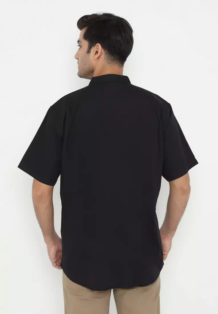 POLICE Kemeja Koko Border Regular Fit Pria