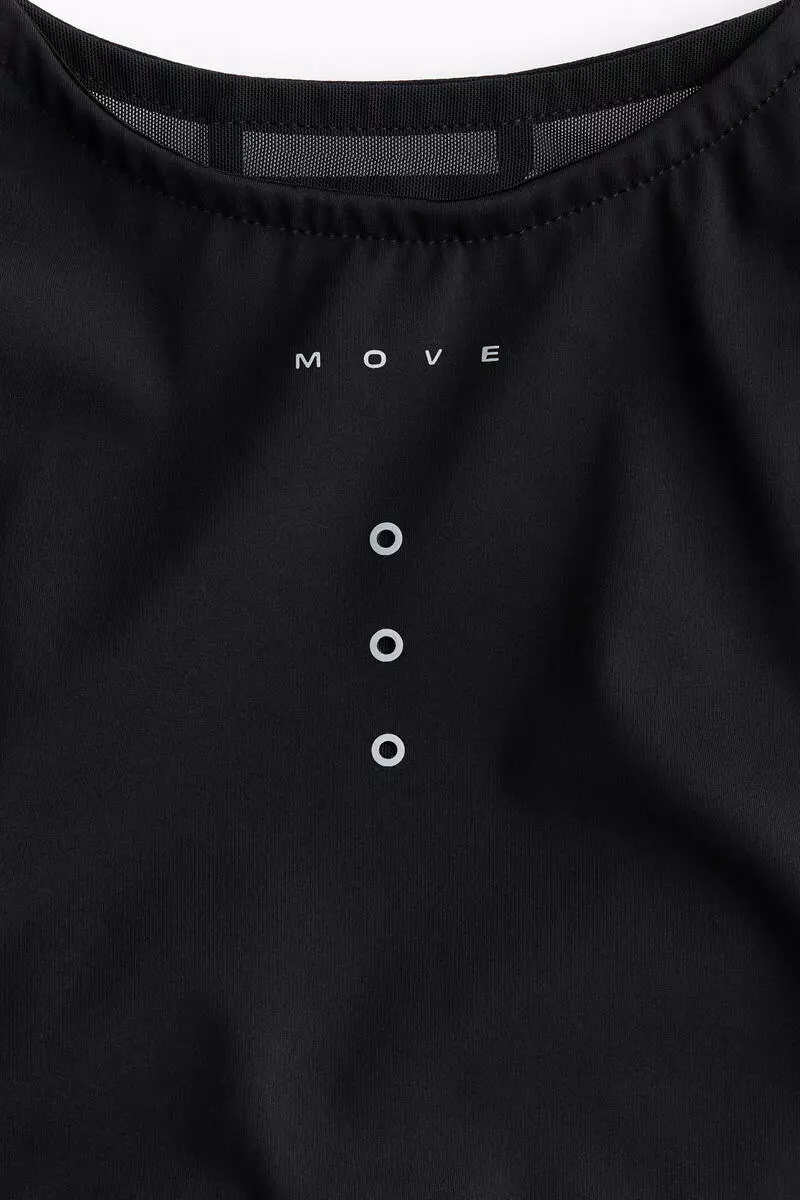 Lightweight running vest