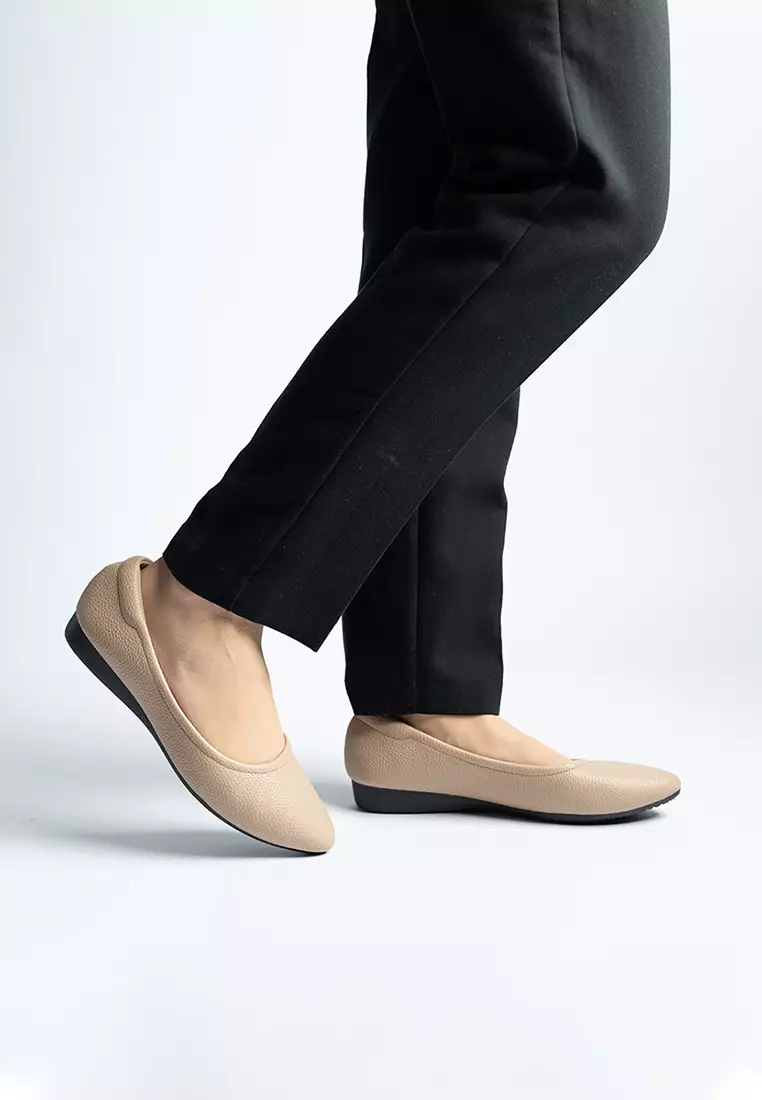 Benny Action Leather Flats