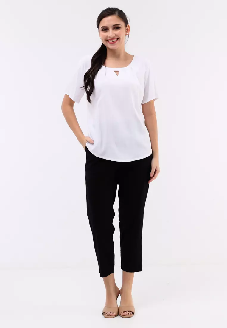 Short Sleeves Round Neck Blouse