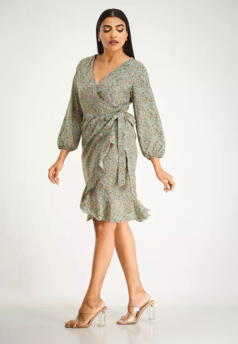 Floral wrap hotsell around dress