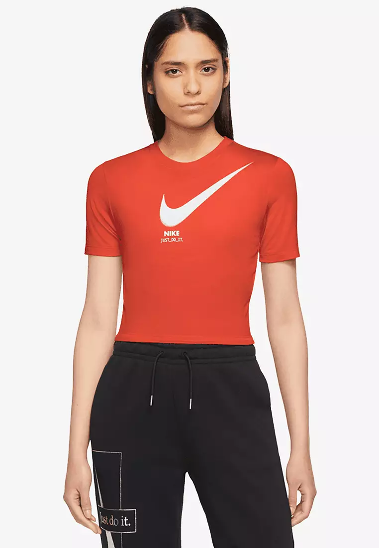 Nike utility hotsell t shirt