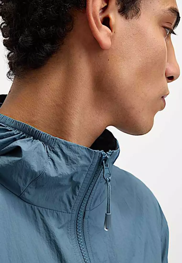 Lightweight Packable Windbreaker Jacket with Stormwear