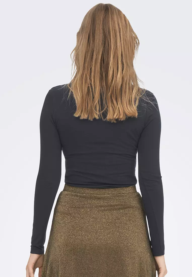 Mila Long Sleeve O-Neck Top