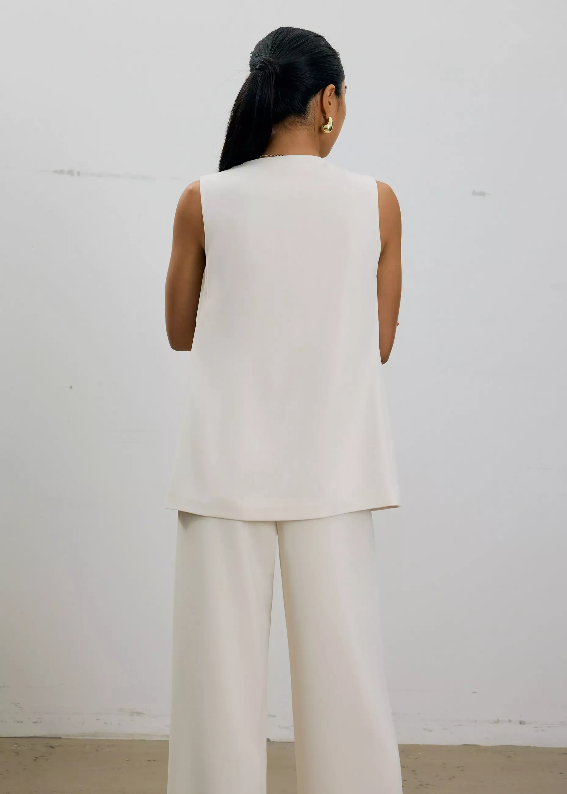 Atasan Wanita - Moira Detachable Tailored Vest Top